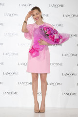 Amanda Seyfried - 'Lancome' Press Conference in Tokyo 01/15/2020 фото №1242698