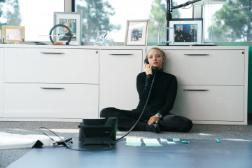 Amanda Seyfried - The Dropout (2022) Movie Stills фото №1329380