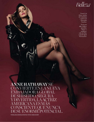 Anne Hathaway for Elle Spain, November 2023 фото №1379658
