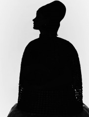 Anne Hathaway by AB + DM for CR Fashion Book // 2021 фото №1297944