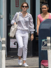 Emma Watson Casual Style – New York City  фото №970079