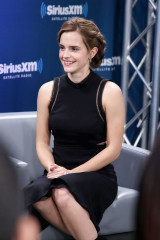 Emma Watson – SiriusXM’s ‘Town Hall’ With Emma Watson on EW Radio in NYC  фото №946688