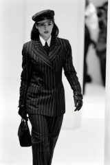 Monica Bellucci for Dolce &amp; Gabbana F/W 1992 фото №1386971