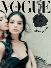 Monica Bellucci & Deva Cassel by Paolo Roversi for Vogue Italia // July 2021 фото №1301736