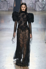Alexandra Micu - Rodarte Fall/Winter 2023 Fashion Show in New York фото №1364200