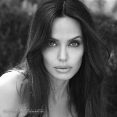 Angelina Jolie by Lachlan Bailey for Guerlain (2021) фото №1309993