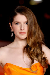 Anna Kendrick at 3rd Annual Academy Museum Gala in Los Angeles 12/03/23 фото №1382134