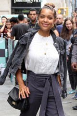 Antonia Thomas Arrives at AOL Build Series in New York 09/26/2018   фото №1104414