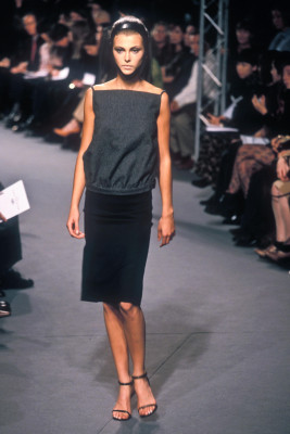Aurelie Claudel for Balenciaga Spring 1998 фото №1392065