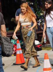 Blake Lively - 'It Ends With Us' On Set in Hoboken, New Jersey 05/24/2023 фото №1371554