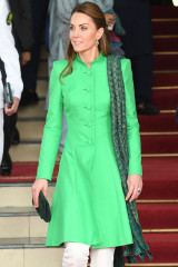 Catherine, Duchess of Cambridge фото №1238694