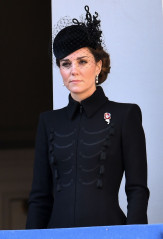 Catherine, Duchess of Cambridge фото №1238725