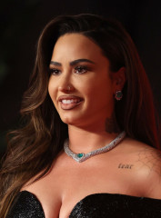 Demi Lovato – Vanity Fair Oscar Party in Beverly Hills фото №1390760