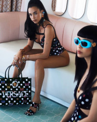 Dua Lipa ~ 'La Vacanza' collection cwith Donatella Versace Summer 2023 фото №1375402