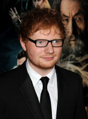 Ed Sheeran - The Hobbit The Desolation Of Smaug Los Angeles Premiere 12/02/2013 фото №1179648