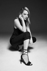 Emma Stone – Out Magazine August 2017 Photos фото №980886