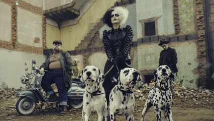 Emma Stone - "Cruella" фото №1213759