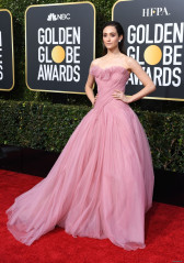  Emmy Rossum - January 6th - The 76th Annual Golden Globe Awards - Arrivals фото №1133719