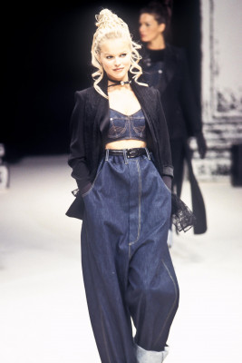 Eva Herzigova at Jean-Paul Gaultier RTW S/S 1993 фото №1385068
