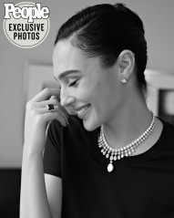 Gal Gadot for People // 2020 фото №1270177