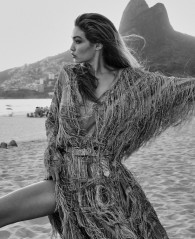 Gigi Hadid - Elle US 2019 фото №1232691