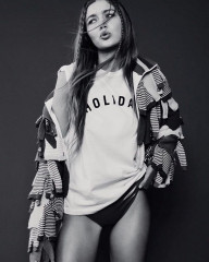 GIGI HADID in Vogue Magazine, Russia February 2020 фото №1242783