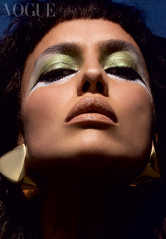 Irina Shayk for Vogue Mexico (April 2023) фото №1367257