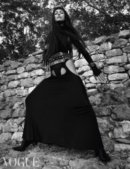 Irina Shayk for Vogue Mexico (April 2023) фото №1367255
