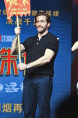 Jake Gyllenhaal 'Spider-Man Far From Home' Beijing Press Conference || 2019 фото №1213064