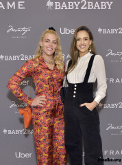 Jessica Alba - The Baby2Baby Holiday Party Presented By FRAME And Uber 12/15/19 фото №1241197