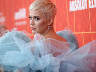 Katy Perry - amfAR Gala in Beverly Hills 10/18/2018 фото №1110591