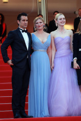 Kirsten Dunst at “The Beguiled” World Premiere – Cannes Film Festival  фото №968600