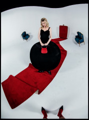 Kirsten Dunst by Tim Walker W Magazine 2022 Best Performances Issue  фото №1333372