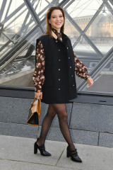 Lea Seydoux- Louis Vuitton show during Paris Fashion Week фото №1150263