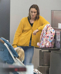 Leighton Meester - Airport in Toronto 10/07/2019 фото №1226446