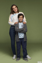 Leighton Meester - 'Single Parents' Season 2 Promotional (2019) фото №1226420