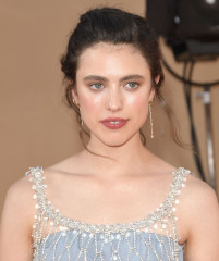 Margaret Qualley - "Once Upon a Time in Hollywood" Los Angeles Premiere 07/22/19 фото №1208784