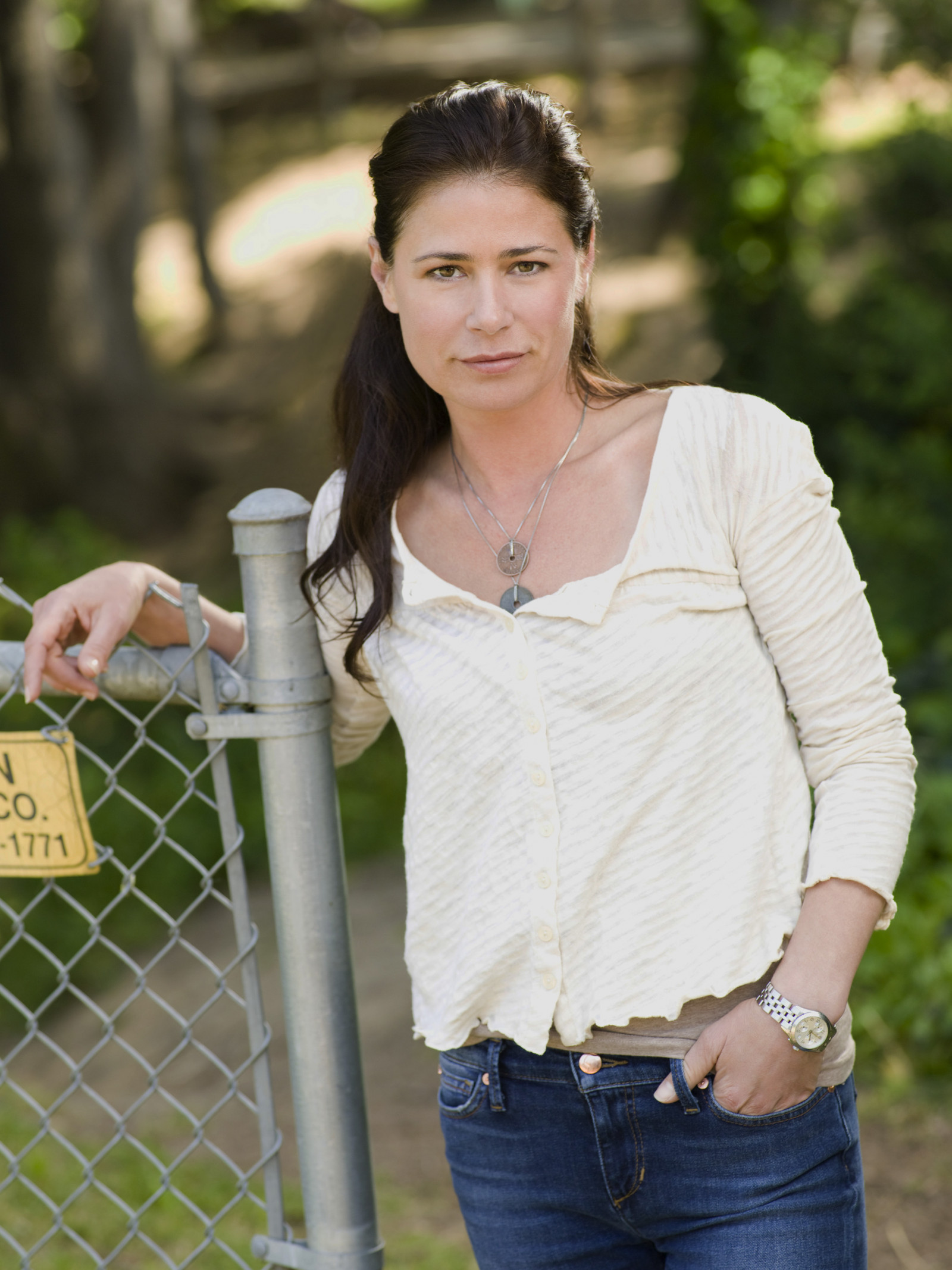 Maura Tierney