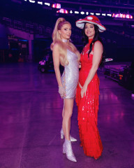 Paris Hilton and Katy Perry October 2023 фото №1381067