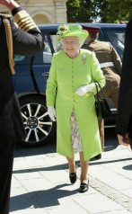 Queen Elizabeth ll  фото №747041