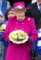 Queen Elizabeth ll  фото №839991