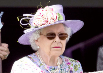 Queen Elizabeth ll  фото №1077220