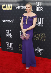 Rebecca Romijn – Critics Choice Awards 2024 фото №1385390