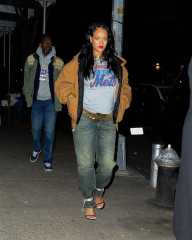 Rihanna - Carbone Restaurant in New York 02/18/2022 фото №1338056