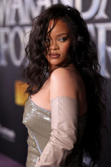 Rihanna фото №1356096