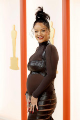 Rihanna - 95th Annual Academy Awards in Los Angeles 03/12/2023 фото №1366477