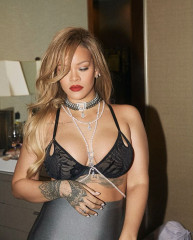 Rihanna - Savage x Fenty, November 2023 фото №1381729