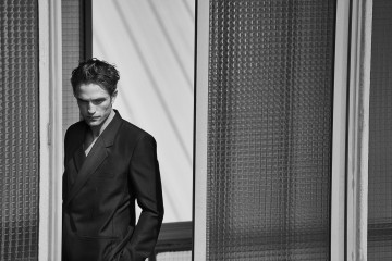 Robert Pattinson - Dior Men's Spring-Summer 2019 Campaign фото №1198440