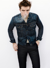Robert Pattinson - GQ Magazine фото №1367156