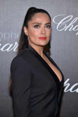 Salma Hayek – Chopard Trophy Event in Cannes, France фото №967685